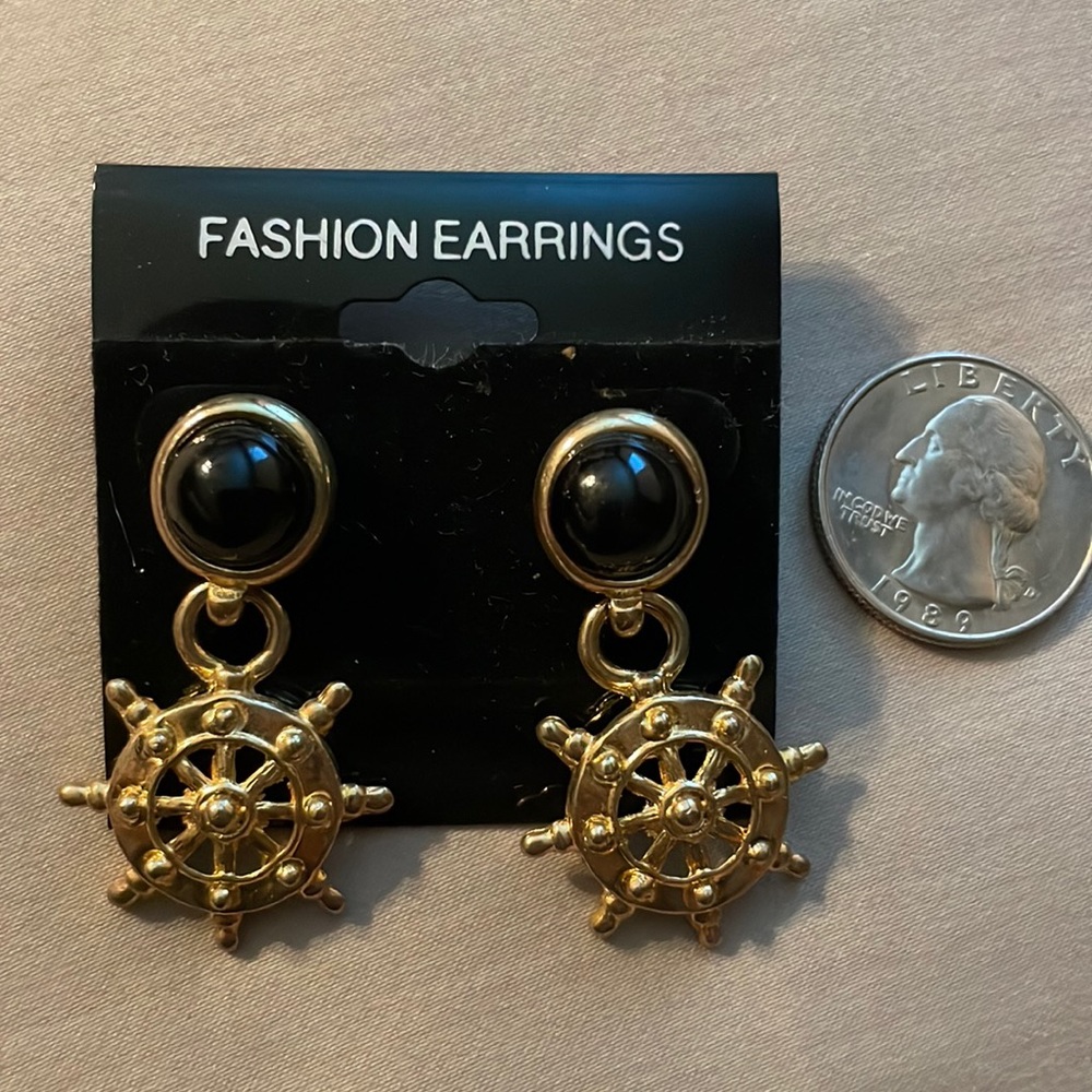 Nautical gold earrings with black accent